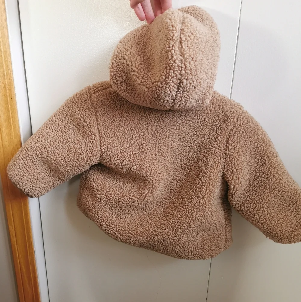 SOLD ON FB- Zara 3-6 month Sherpa Jacket - Picture 2 of 12